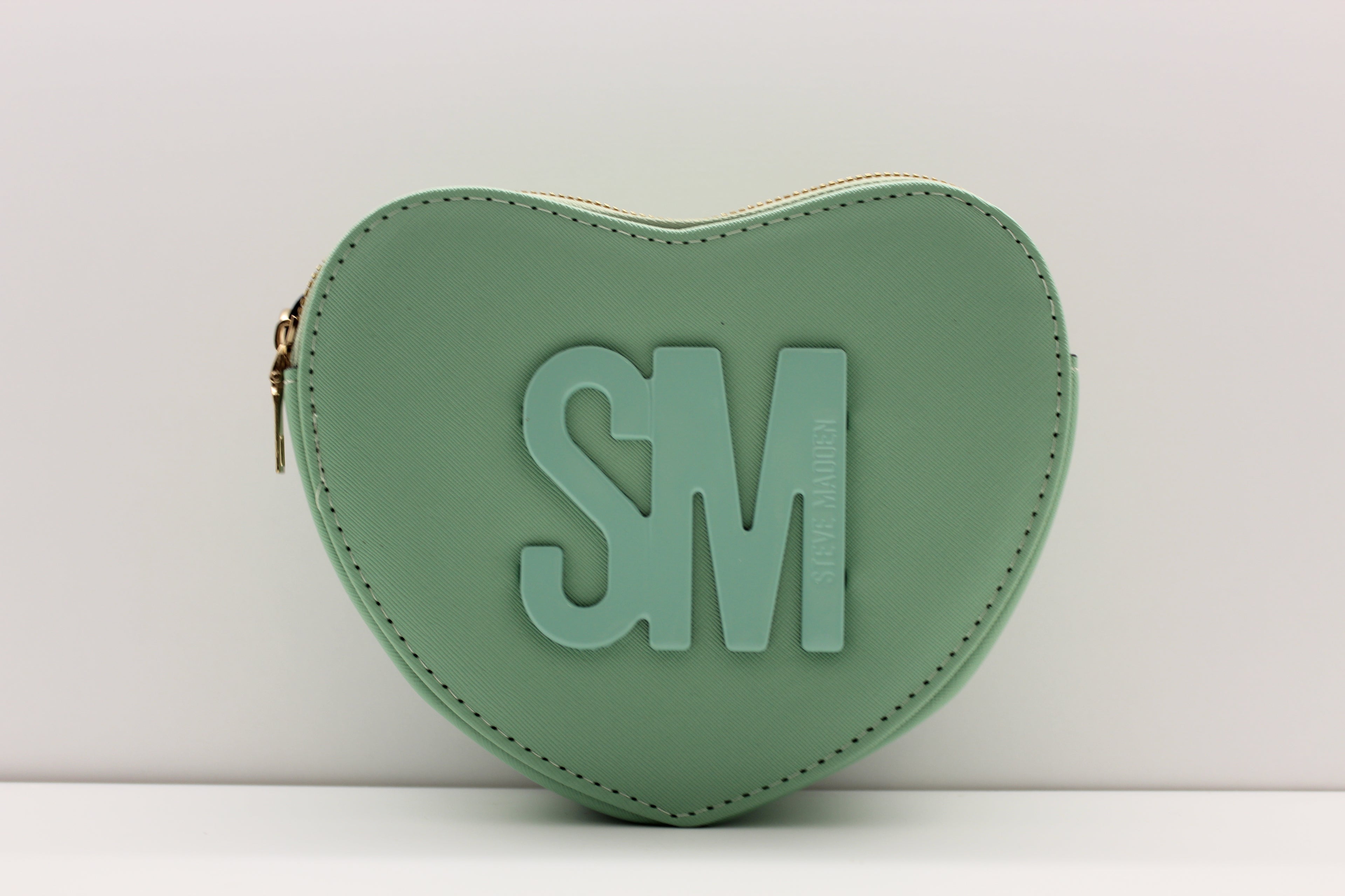Heart shape Steve Madden crossbody bags